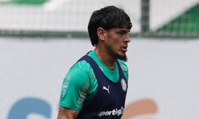 Gustavo Gomez durante treino pelo Palmeiras - Foto: Reprodução/César Grecco (Palmeiras)